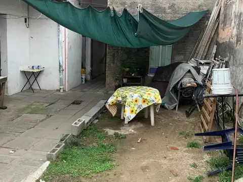 CASA BARRIO PROVIDENCIA PARA RECICLAR 360 M2