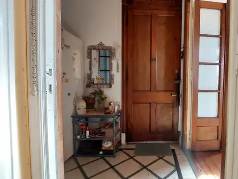 Depto Tipo Casa en Venta 27 años