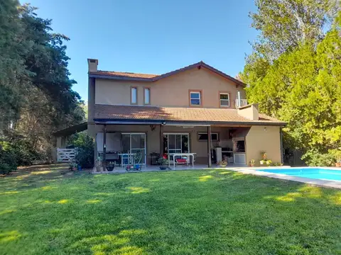 Barrio cerrado La Delfina 100