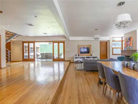 Casa en Venta en Monte Grande, USD 320.000