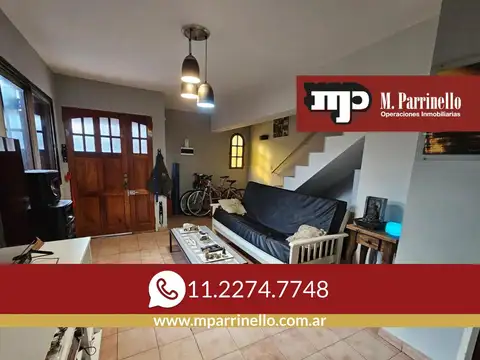 Duplex de 3 ambientes con Cochera, Patio y Playroom ¡No Te Lo Pierdas! -En Venta
