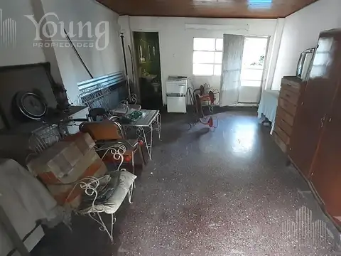 Casa en Venta con 3 cocheras