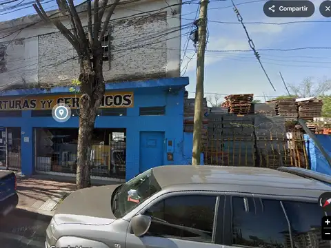 Avenida Hipólito Yrigoyen 2300