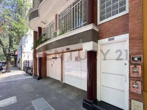 VENTA DUPLEX 4 AMBIENTES CON PATIO Y 2 COCHERAS - BOEDO