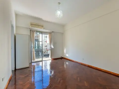 Montevideo 400, Piso 6