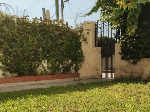 Quintana 4900, Piso pb