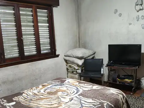 Quintana 4900, Piso pb