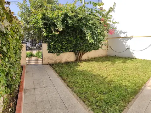 casa sobre lote propio muy buena ubicación