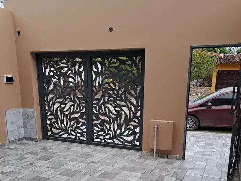 Depto Tipo Casa en Alquiler en General Guemes, $ 700.000