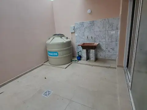 DUPLEX A ESTRENAR 2 DOR.COCHERA Y PATIO