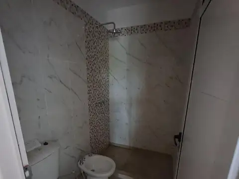 DUPLEX A ESTRENAR 2 DOR.COCHERA Y PATIO