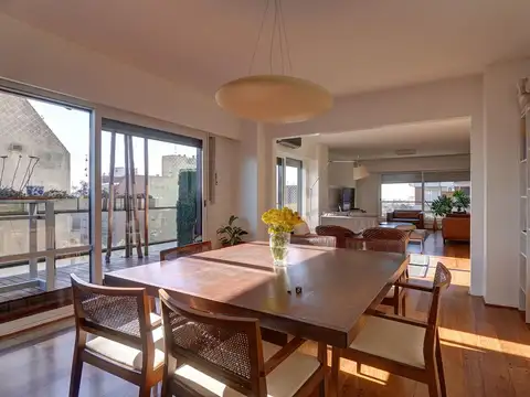 Venta Exclusivo Piso 240 m2 - Departamento 5 Ambientes en Recoleta