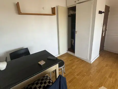 Departamento en Alquiler en Castelar Sur, $ 450.000