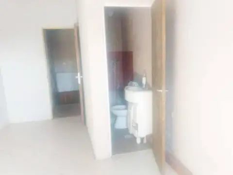 OPORTUNIDAD EDIFICIO PARA REFACCIONAR