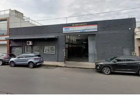 Dos Galpones con oficinas. Ideal clínica, concesionaria, etc