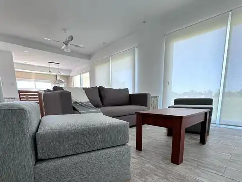 Casa a estrenar 4 ambientes en Alquiler en Haras del Sur 3