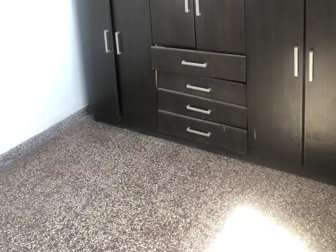 Depto Tipo Casa en Alquiler de 4 ambientes