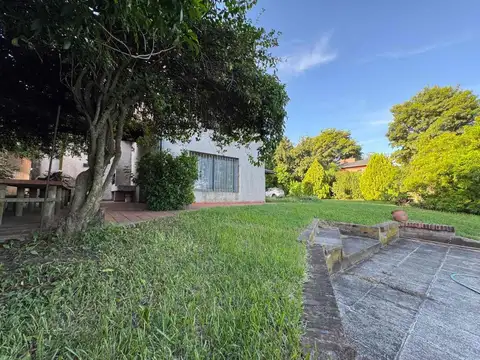 SE VENDE CASA QUINTA SOBRE EL RIO