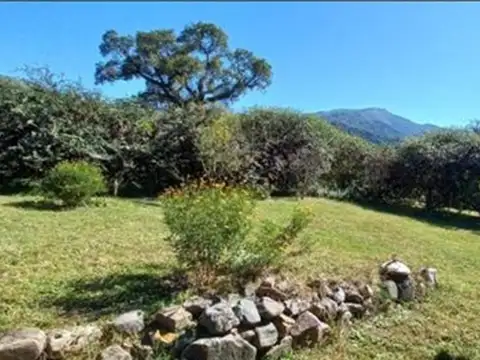 Exc. Casa Vta 4 Dor Gge/jard/pileta Simon Bolivar 1185