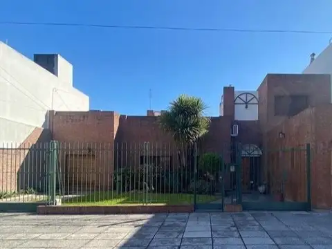 Casa lestilo americana Lote propio 