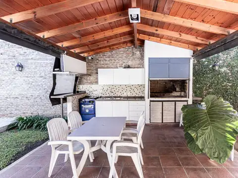 Casa en Venta al Oeste