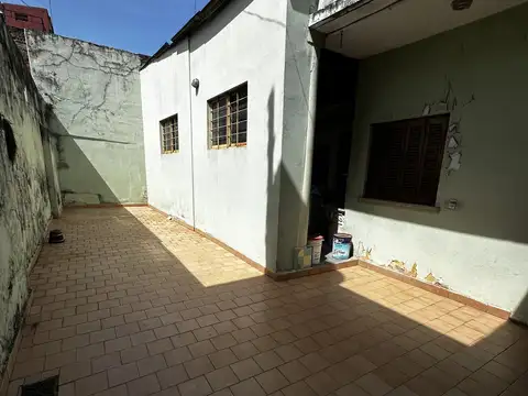 Terreno en venta en Monte Castro ideal para edificio de pocas unidades