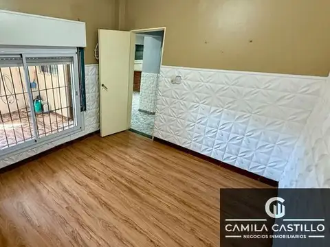 Depto Tipo Casa 3 ambientes con 2 baños