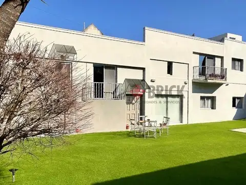 Jacinto Diaz al 2800