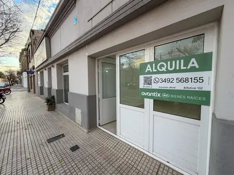 Local comercial en alquiler a metros de Bv. Lehmann