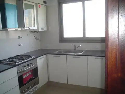 Departamento en Alquiler con 1 cocheras