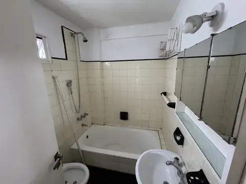 2AMB - INTERNO LUMINOSO - BALCON FRANCES - EXC UBICACION