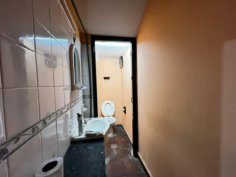 Local en Venta – Gral. Guido y Av. Rolón – San Isidro