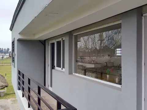 Casa 3 ambientes con 3 baños