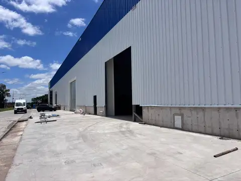 Alquiler Nave Industrial en Micro Parque Industrial Alvear