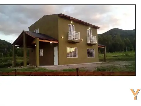 Departamento 6 ambientes con 2 baños