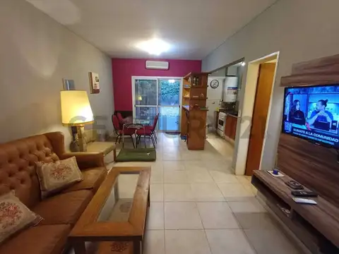 Amarilis 3700, Piso 0