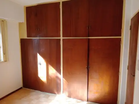 Departamento 3 AMB.  CON RENTA en Humberto Primo 2630, San Cristobal