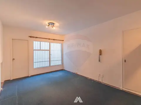 VENTA DE OFICINA CON BAÑO EN EL CENTRO 