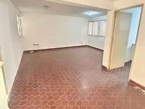 Departamento 5 ambientes con 1 baño