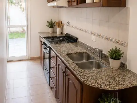 Depto Tipo Casa en Alquiler de 2 ambientes