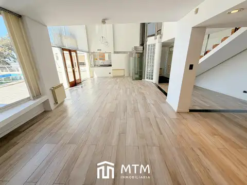 Casa en Venta en La Florida, USD 380.000