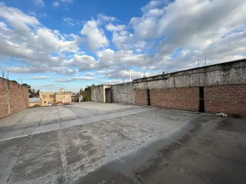 Galpon en Venta en Villa Adelina, USD 380.000