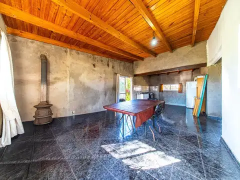 Casa 3 ambientes con 1 baño