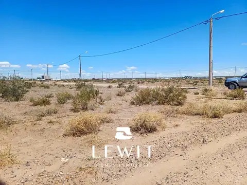 Terreno en Venta 30  mts Fondo