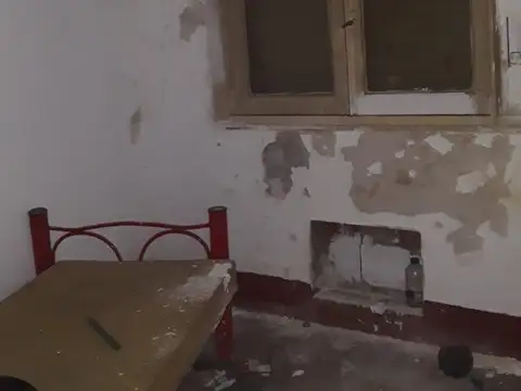 Galpon en Venta 52  mts Fondo