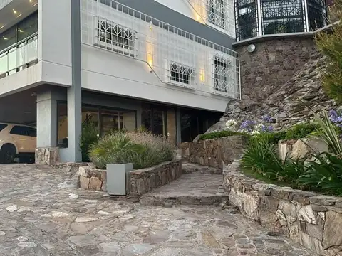 Casa en Venta en Juana Koslay, Juan Martín de Pueyrredón