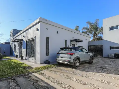 Casa en Venta en Berazategui, USD 260.000