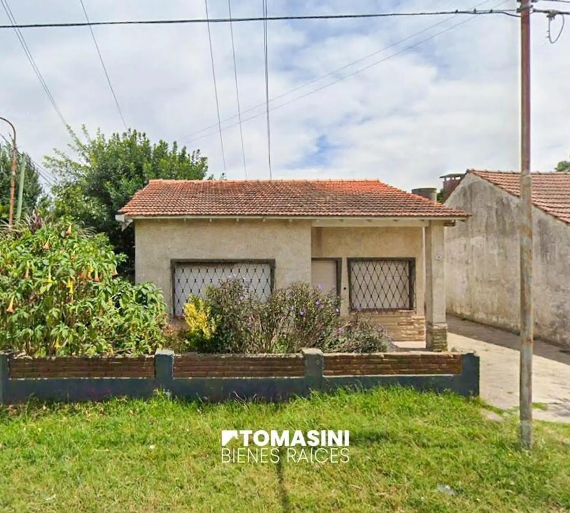 CASA DE 3 AMBIENTES A RECICLAR