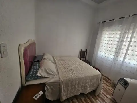 ZARATE- CASA NUEVA CON AMPLIO TERRENO