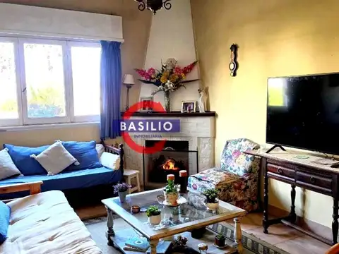 Departamento 5 ambientes con 2 baños